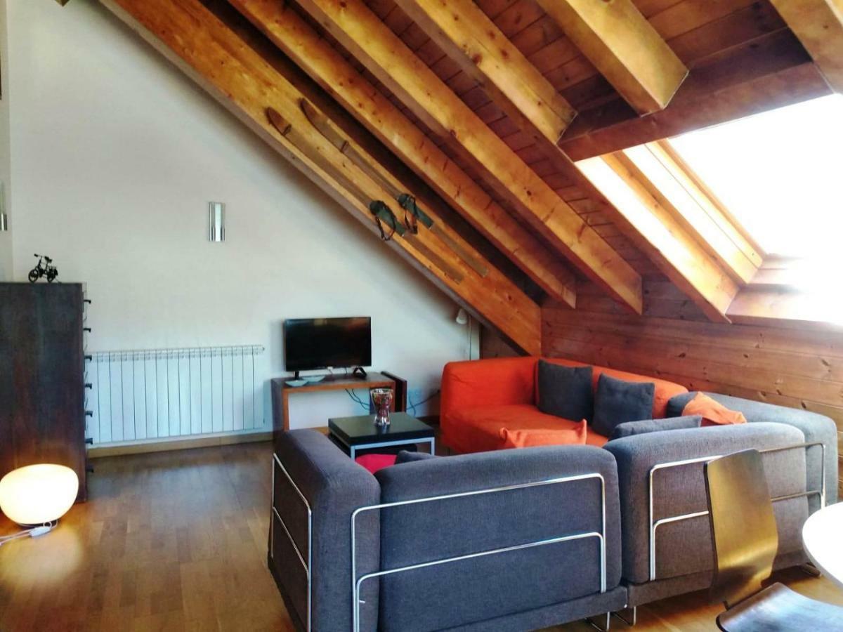 Duplex Familiar En Esterri d'Àneu Eksteriør bilde