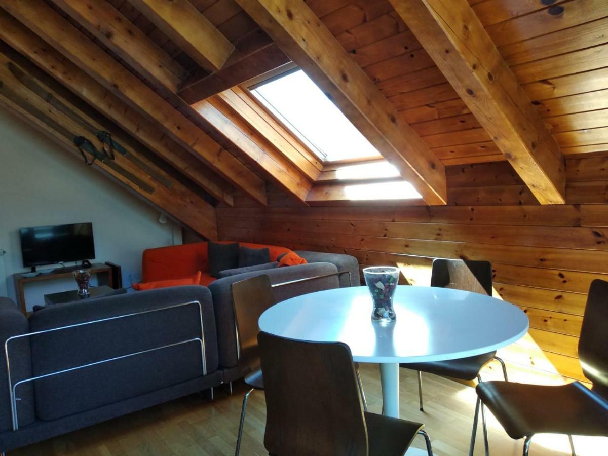 Duplex Familiar En Esterri d'Àneu Eksteriør bilde